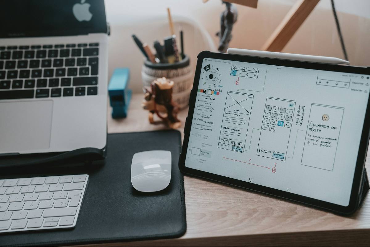 Tech workspace
